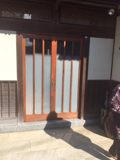 茨城県　玄関引戸　玄関ドア