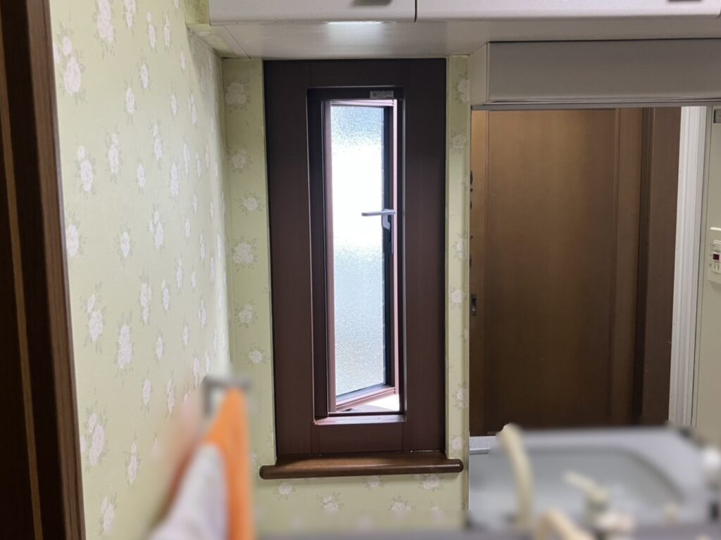 内観色：クリエモカP